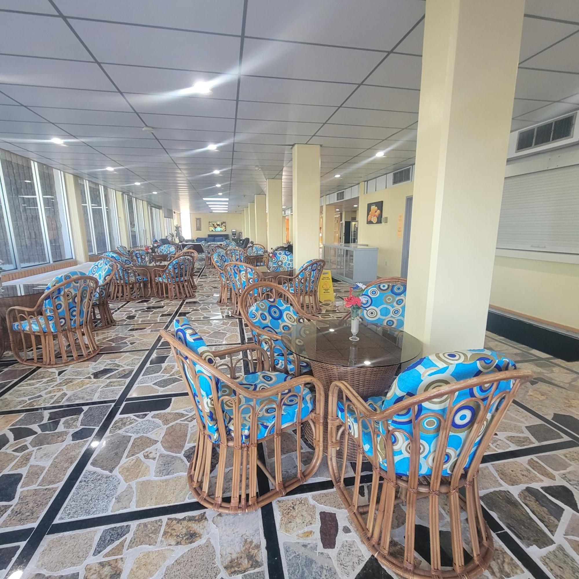 Padre South Hotel On The Beach เซาท์ปาเดรไอส์แลนด์ ภายนอก รูปภาพ