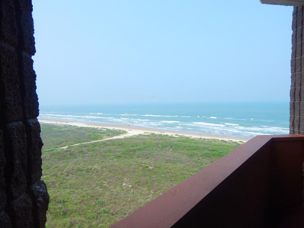 Padre South Hotel On The Beach เซาท์ปาเดรไอส์แลนด์ ภายนอก รูปภาพ